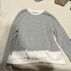 Women’s long shirt/sweater